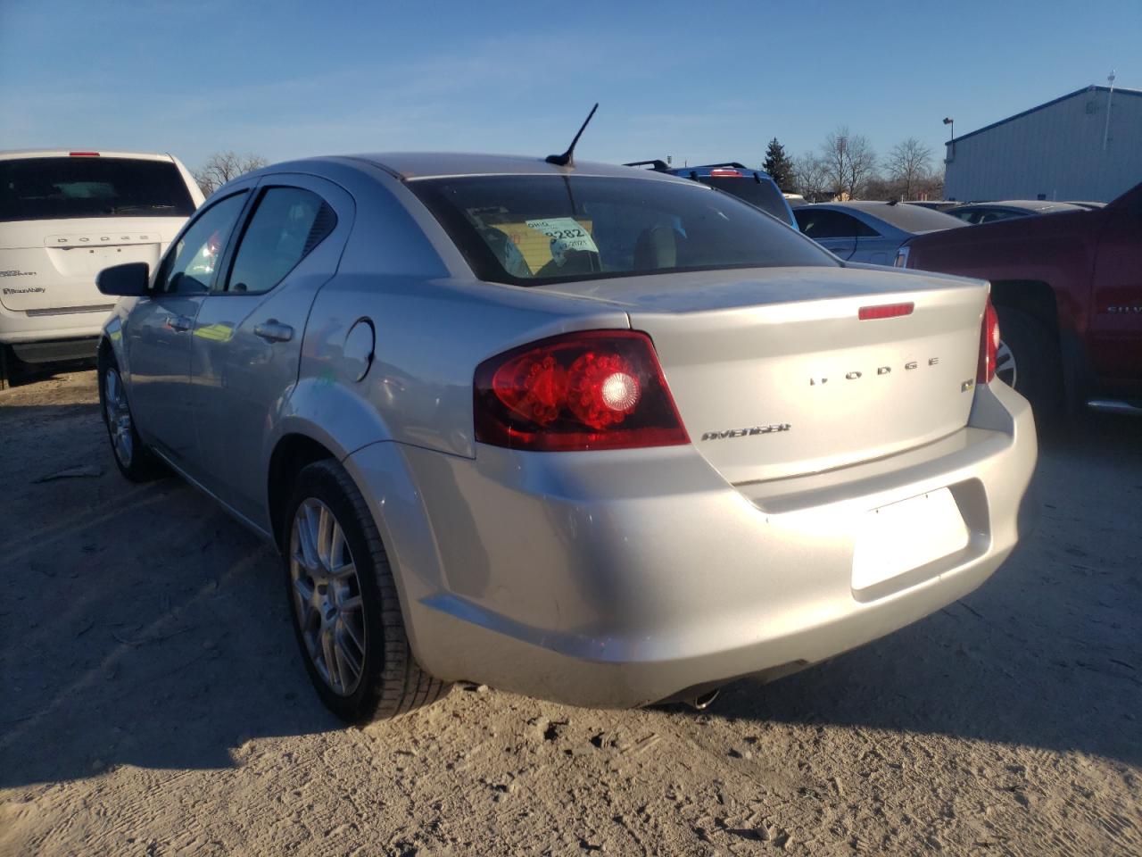 Photo 3 from auction – 2011 DODGE AVENGER LU with VIN 1B3BD2FG4BN572290