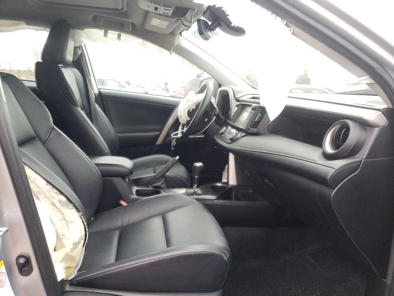 صورة رقم 5 من المزاد - 2017 TOYOTA RAV4 LIMIT مع VIN 2T3DFREV1HW692091
