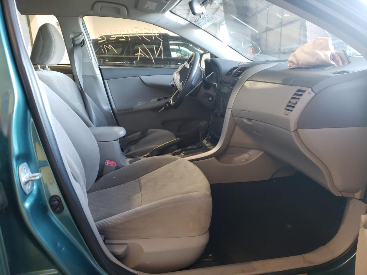 Photo 5 from auction – 2009 TOYOTA COROLLA BA with VIN JTDBL40E599064532