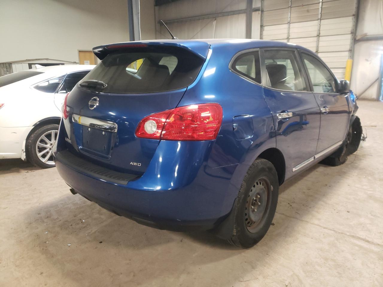 Photo 4 from auction – 2011 NISSAN ROGUE S with VIN JN8AS5MV1BW307599