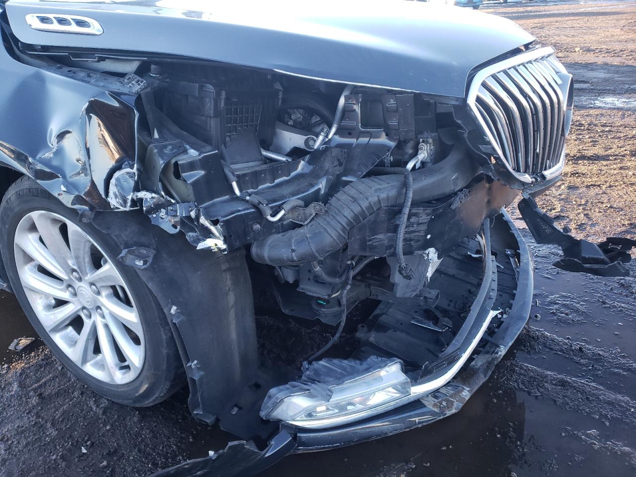 Photo 9 from auction – 2014 BUICK LACROSSE with VIN 1G4GB5G31EF239501