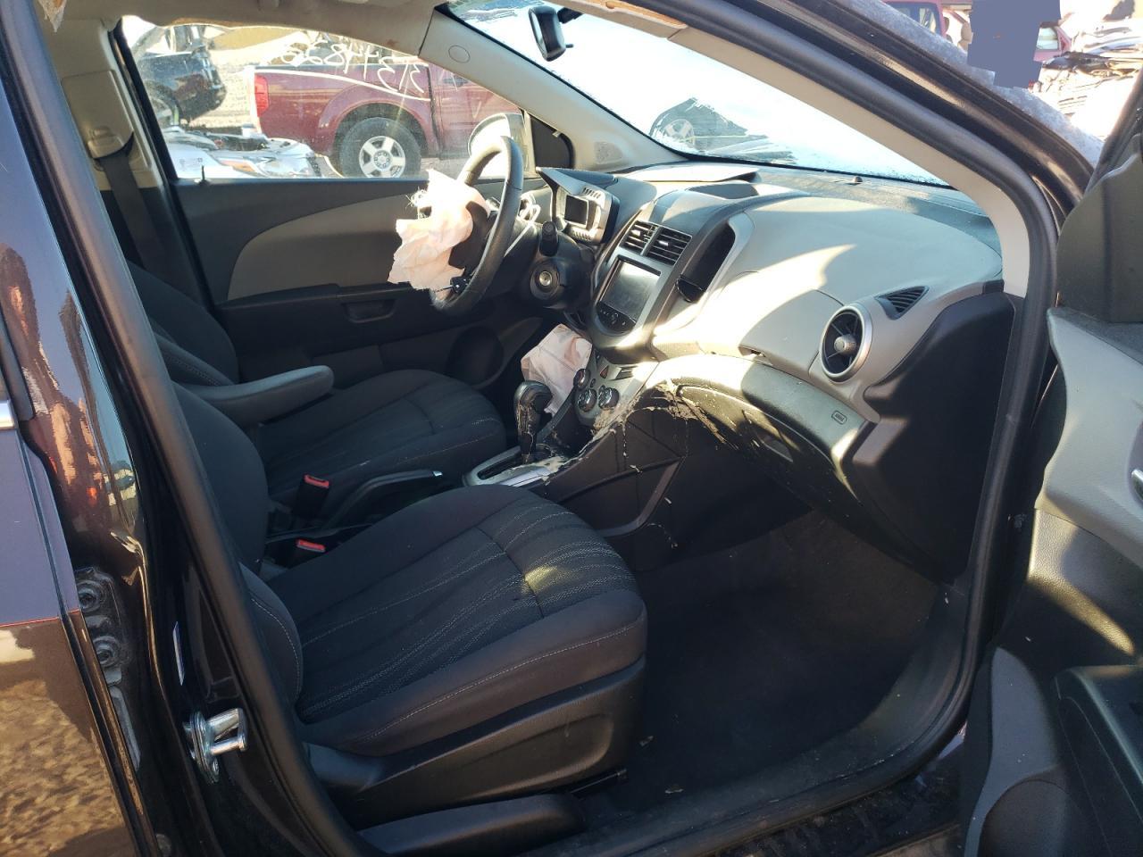 Photo 5 from auction – 2015 CHEVROLET SONIC LT with VIN 1G1JC5SH9F4220677