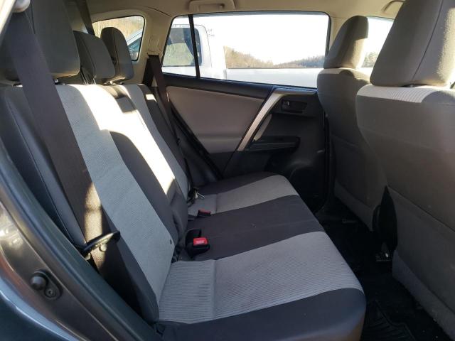 Photo 6 from auction – 2015 TOYOTA RAV4 LE with VIN JTMBFREV7FD135462