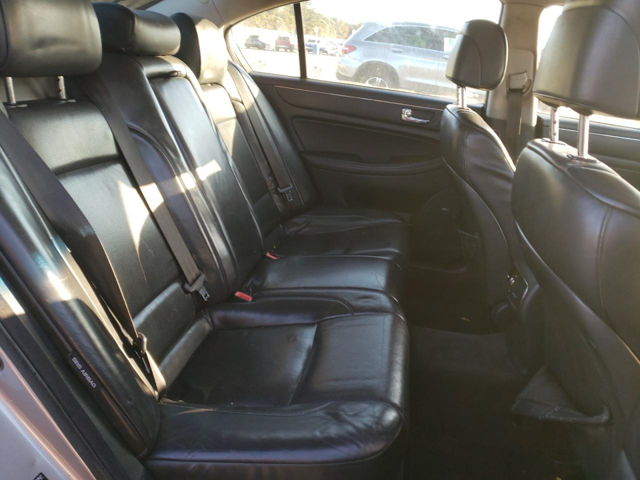 Photo 6 from auction – 2010 HYUNDAI GENESIS 3. with VIN KMHGC4DE8AU081905