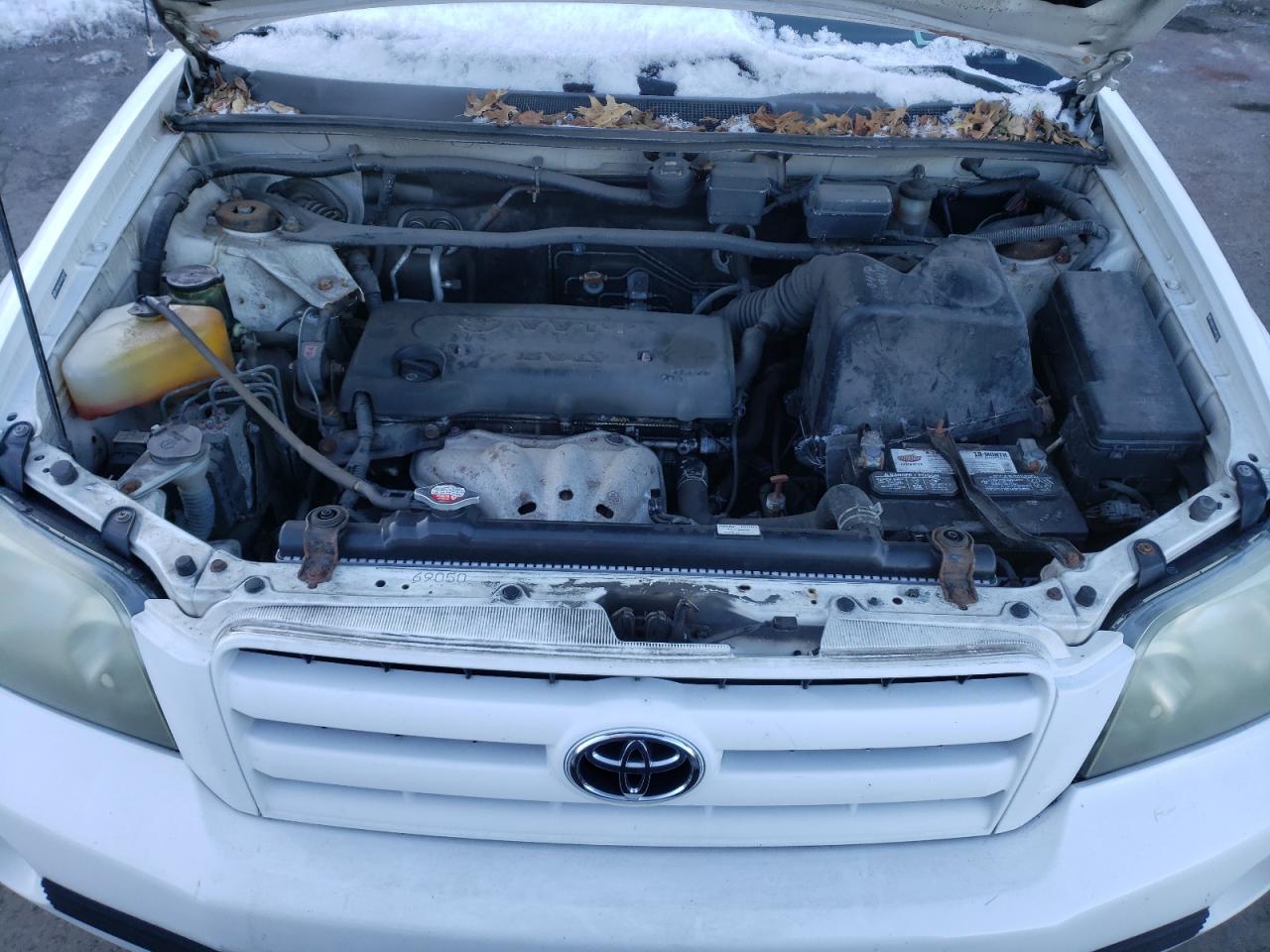 Photo 7 from auction – 2004 TOYOTA HIGHLANDER with VIN JTEHD21A140029857