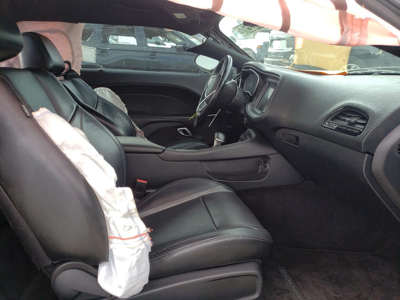 Photo 5 from auction – 2016 DODGE CHALLENGER with VIN 2C3CDZAGXGH345872