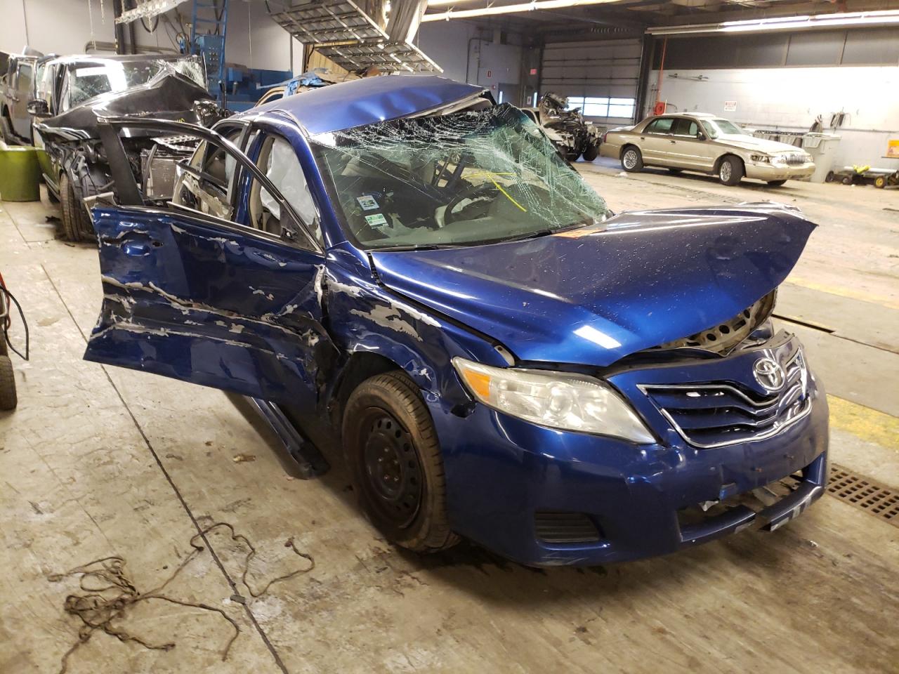 TOYOTA CAMRY BASE 2011 with VIN 4T4BF3EK4BR133764 - Photo from auction
