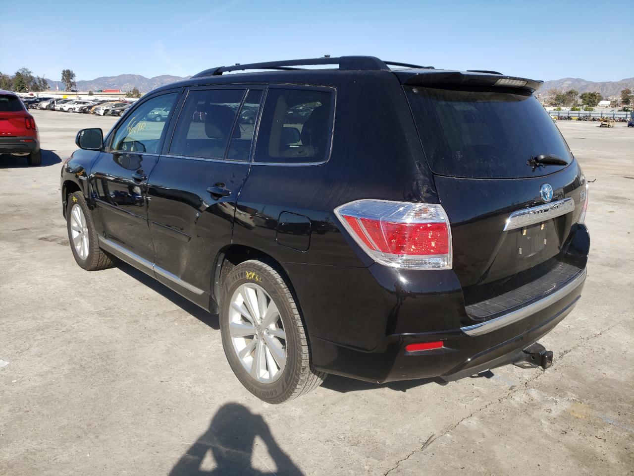 Photo 3 from auction – 2012 TOYOTA HIGHLANDER with VIN JTEBC3EHXC2004366