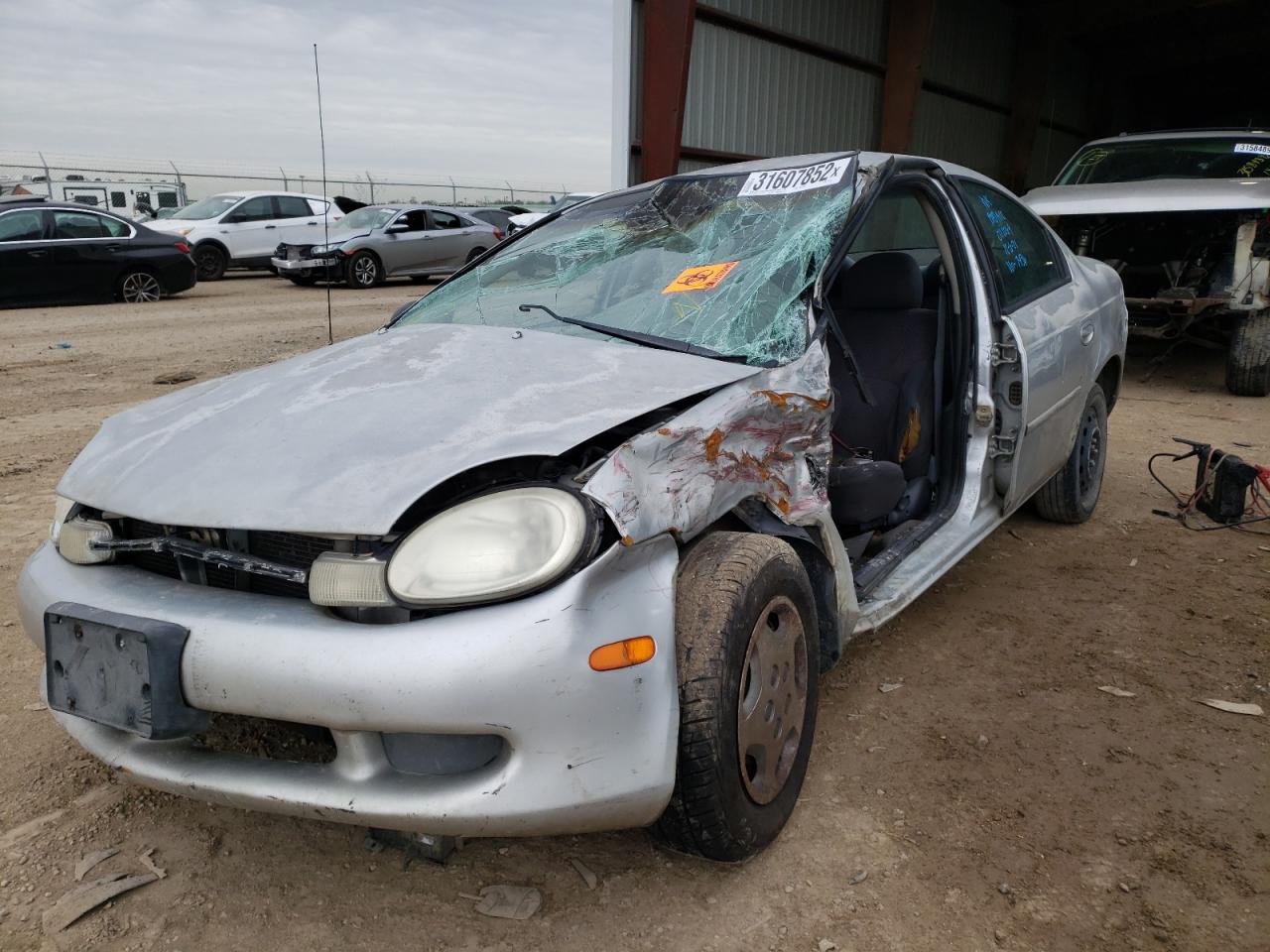 Photo 9 from auction – 2000 DODGE NEON BASE with VIN 1B3ES46C7YD737436