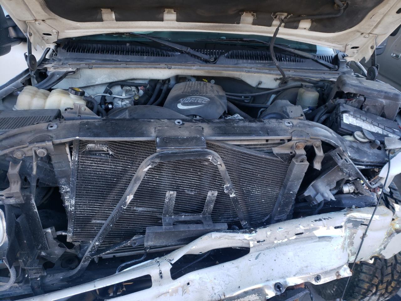 Photo 7 from auction – 2001 CHEVROLET SILVERADO with VIN 2GCEC19T411263338