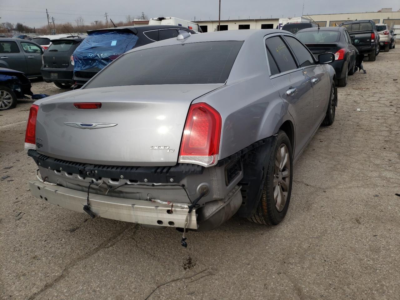 Photo 4 from auction – 2015 CHRYSLER 300C with VIN 2C3CCAKG1FH818575