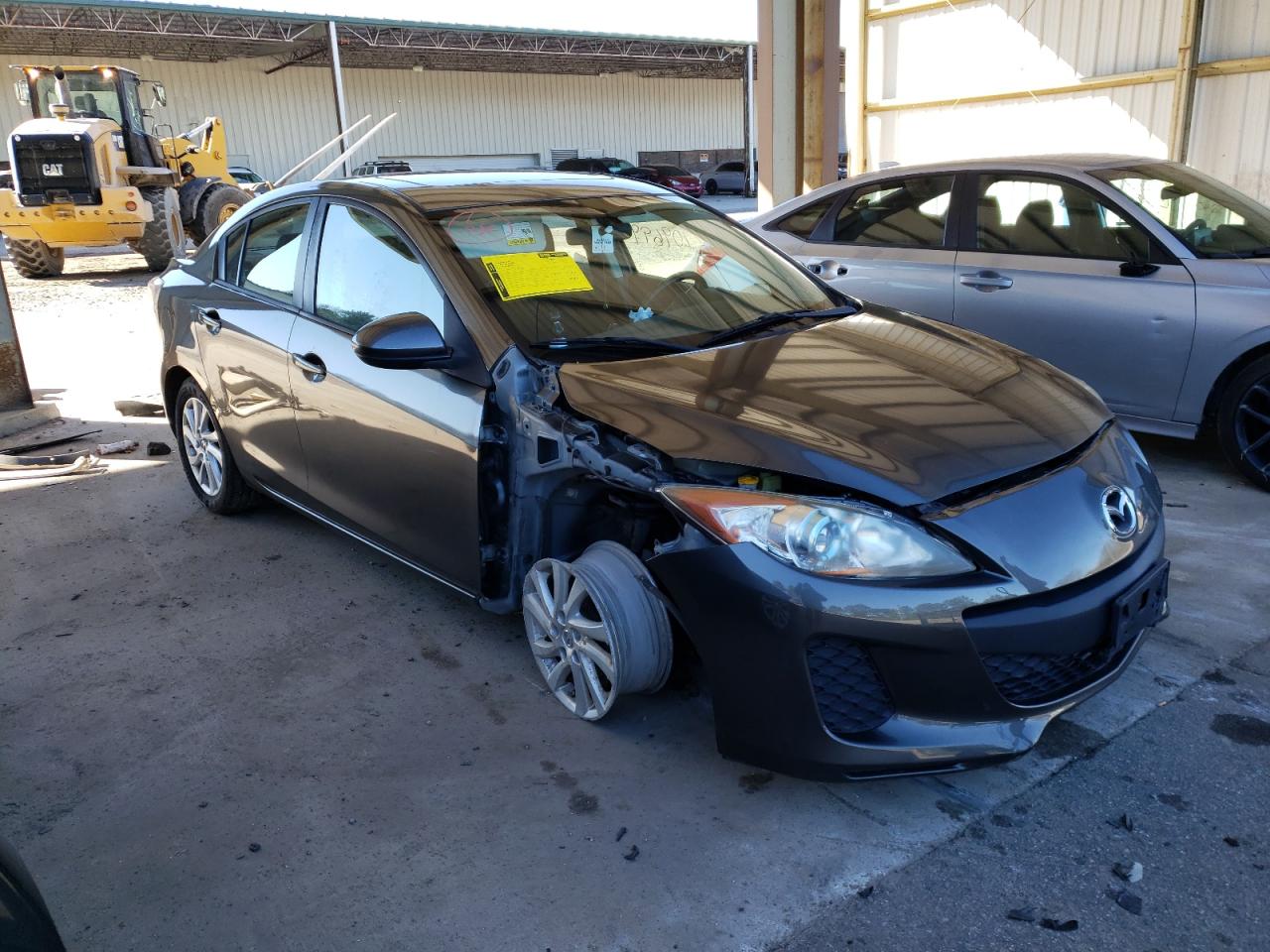 MAZDA 3 I 2012 with VIN JM1BL1V88C1660712 - Photo from auction