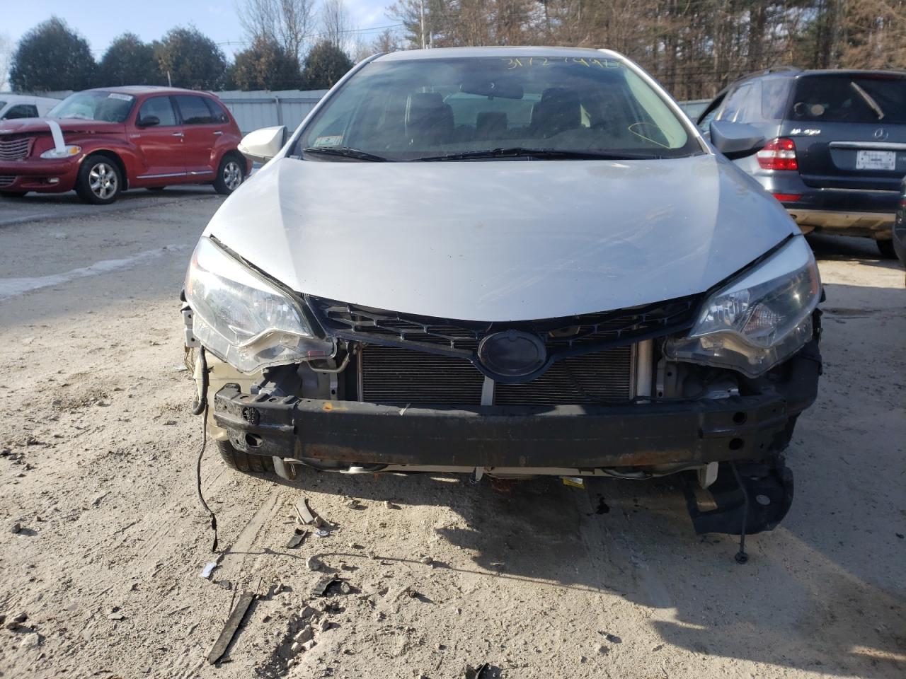 Photo 9 from auction – 2014 TOYOTA COROLLA L with VIN 2T1BURHE4EC156671