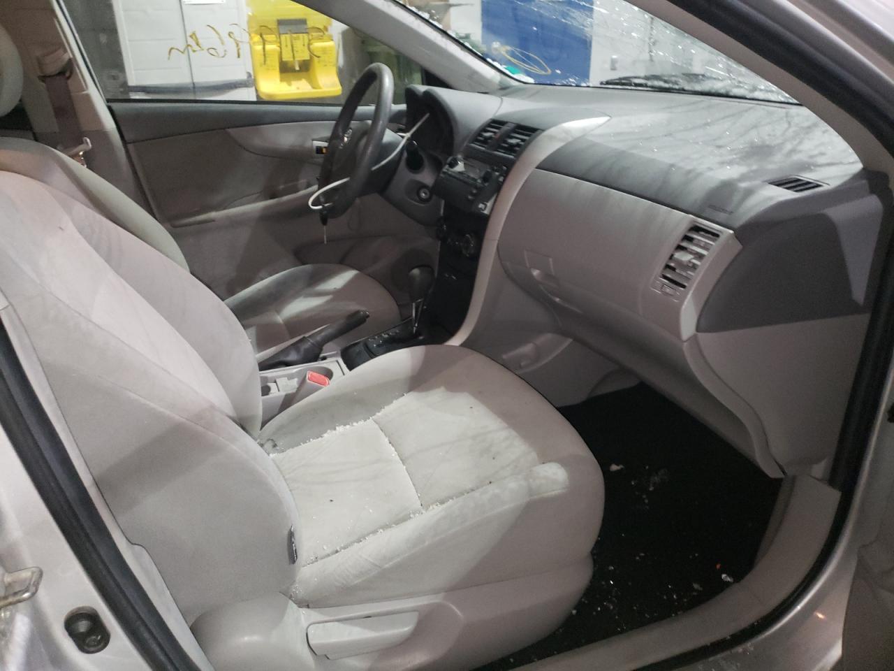 Photo 5 from auction – 2010 TOYOTA COROLLA BA with VIN 2T1BU4EE3AC193325