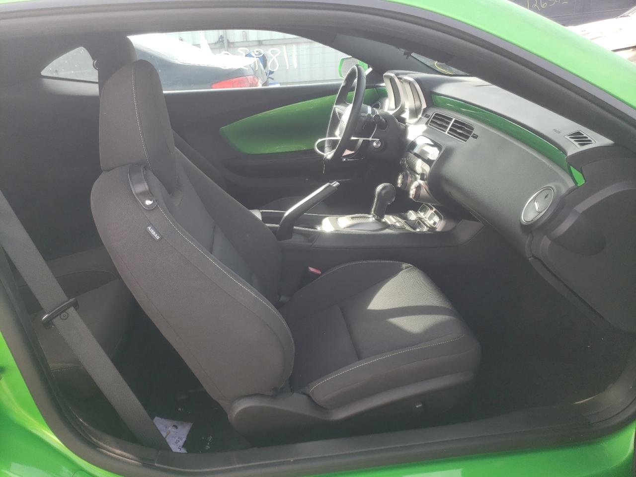 Photo 5 from auction – 2010 CHEVROLET CAMARO LT with VIN 2G1FB1EV5A9221415