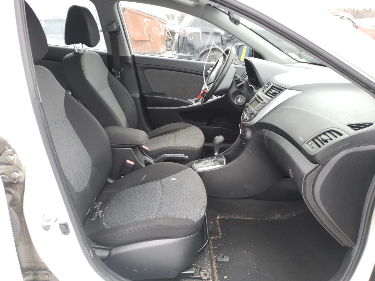Photo 5 from auction – 2013 HYUNDAI ACCENT GLS with VIN KMHCT5AE3DU112457