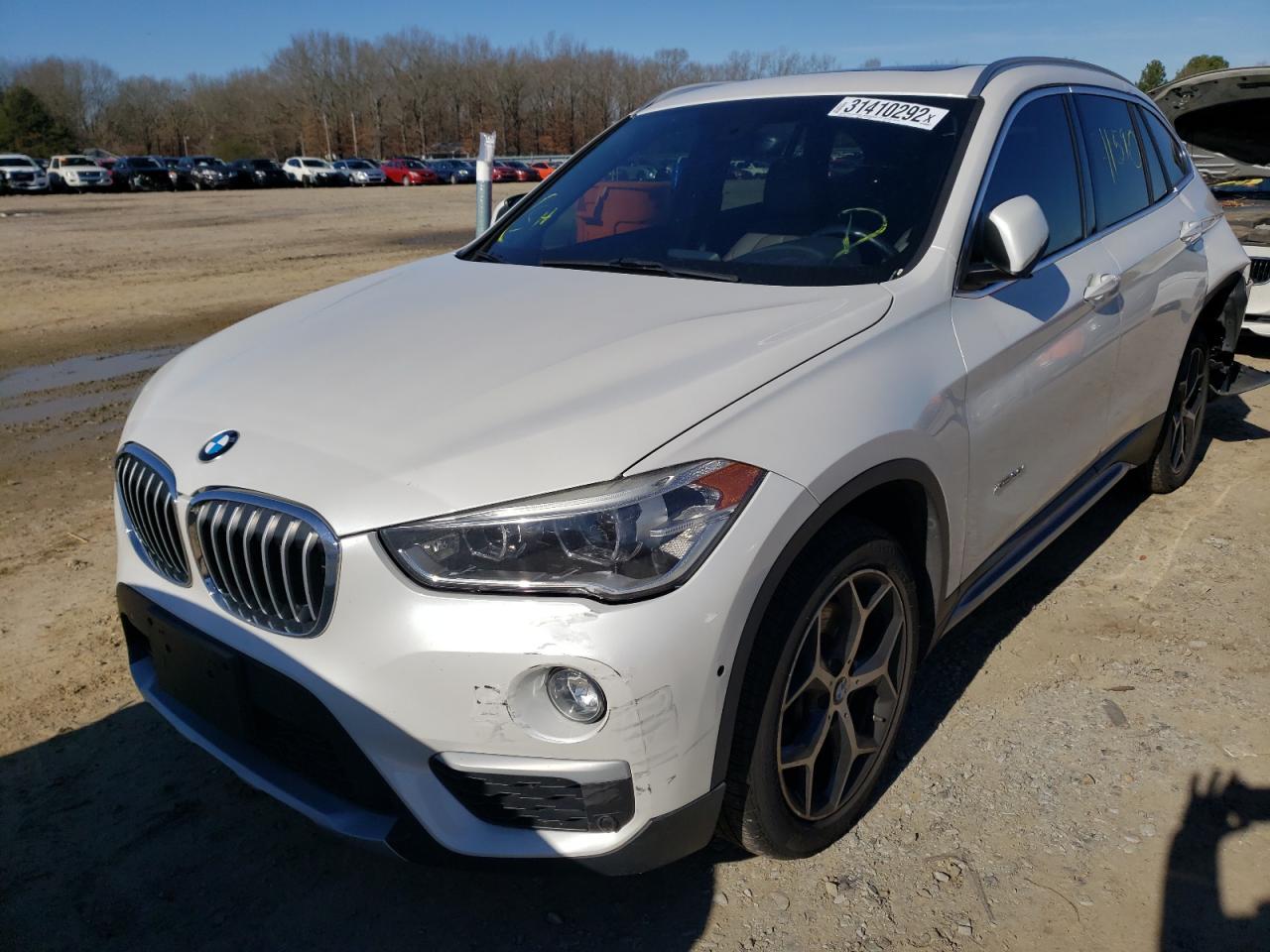 Photo 2 from auction – 2017 BMW X1 XDRIVE2 with VIN WBXHT3C35H5F71084