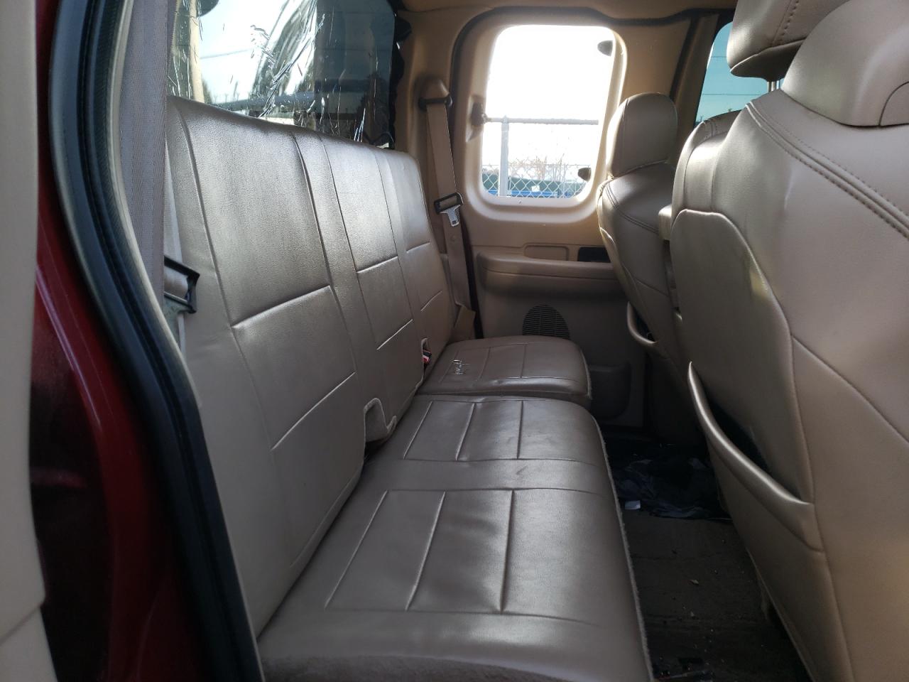 Photo 6 from auction – 2003 FORD F150 with VIN 1FTRX18L33NA31080