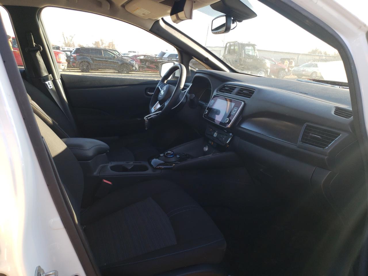 Photo 5 from auction – 2020 NISSAN LEAF SV with VIN 1N4AZ1CP2LC302536