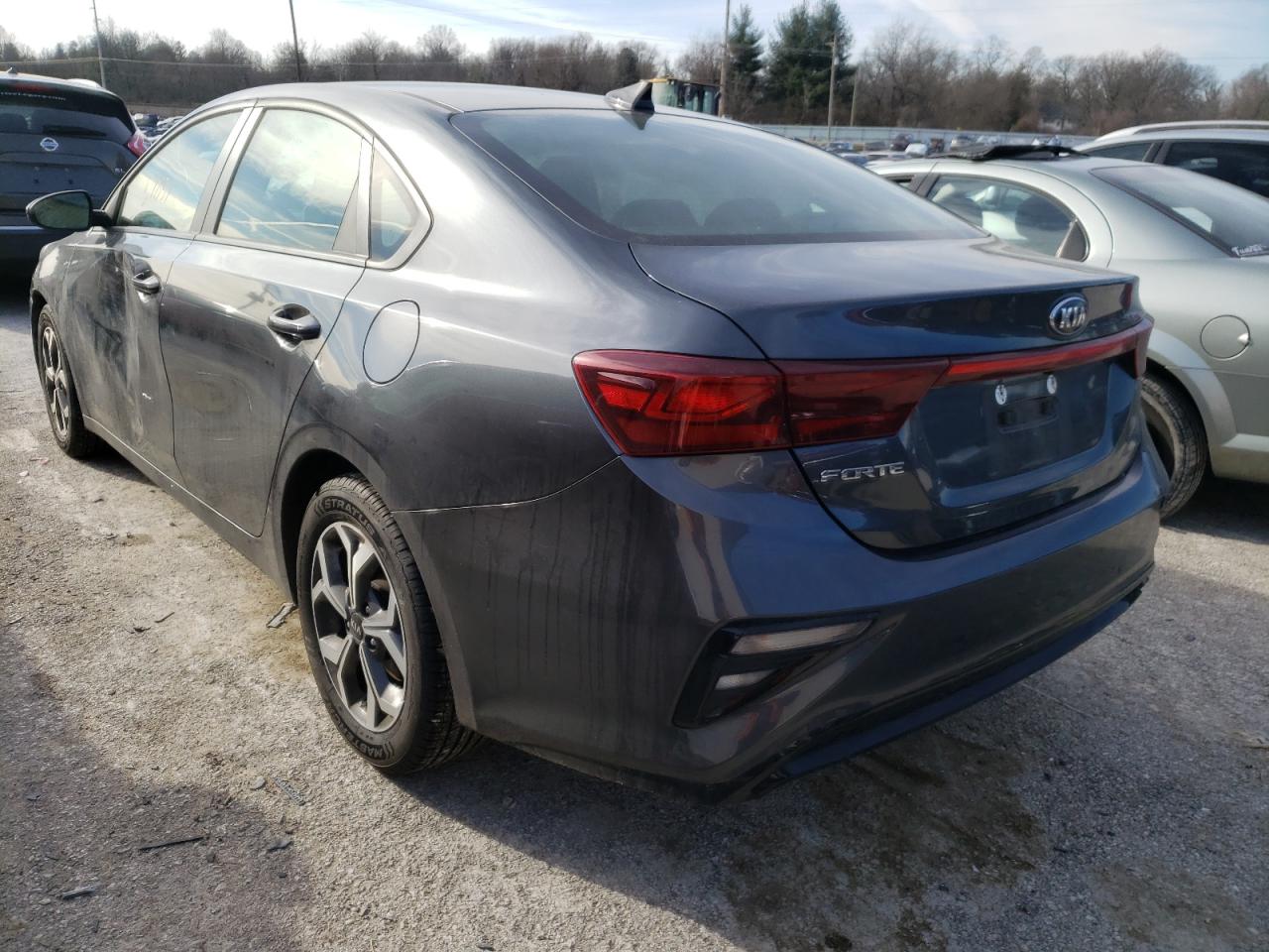 Photo 3 from auction – 2019 KIA FORTE FE with VIN 3KPF24AD5KE121727