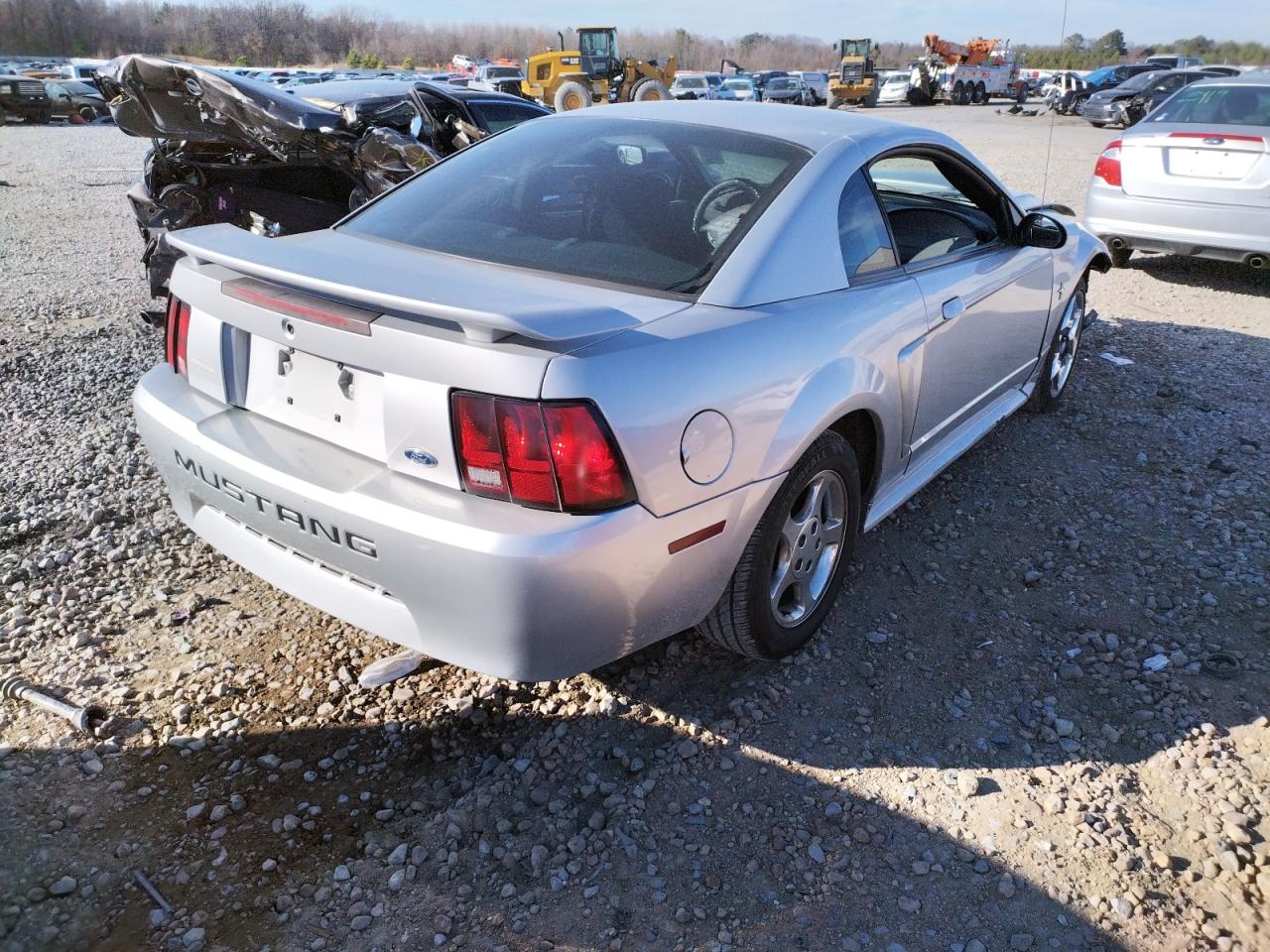 Photo 4 from auction – 2003 FORD MUSTANG with VIN 1FAFP40403F341440