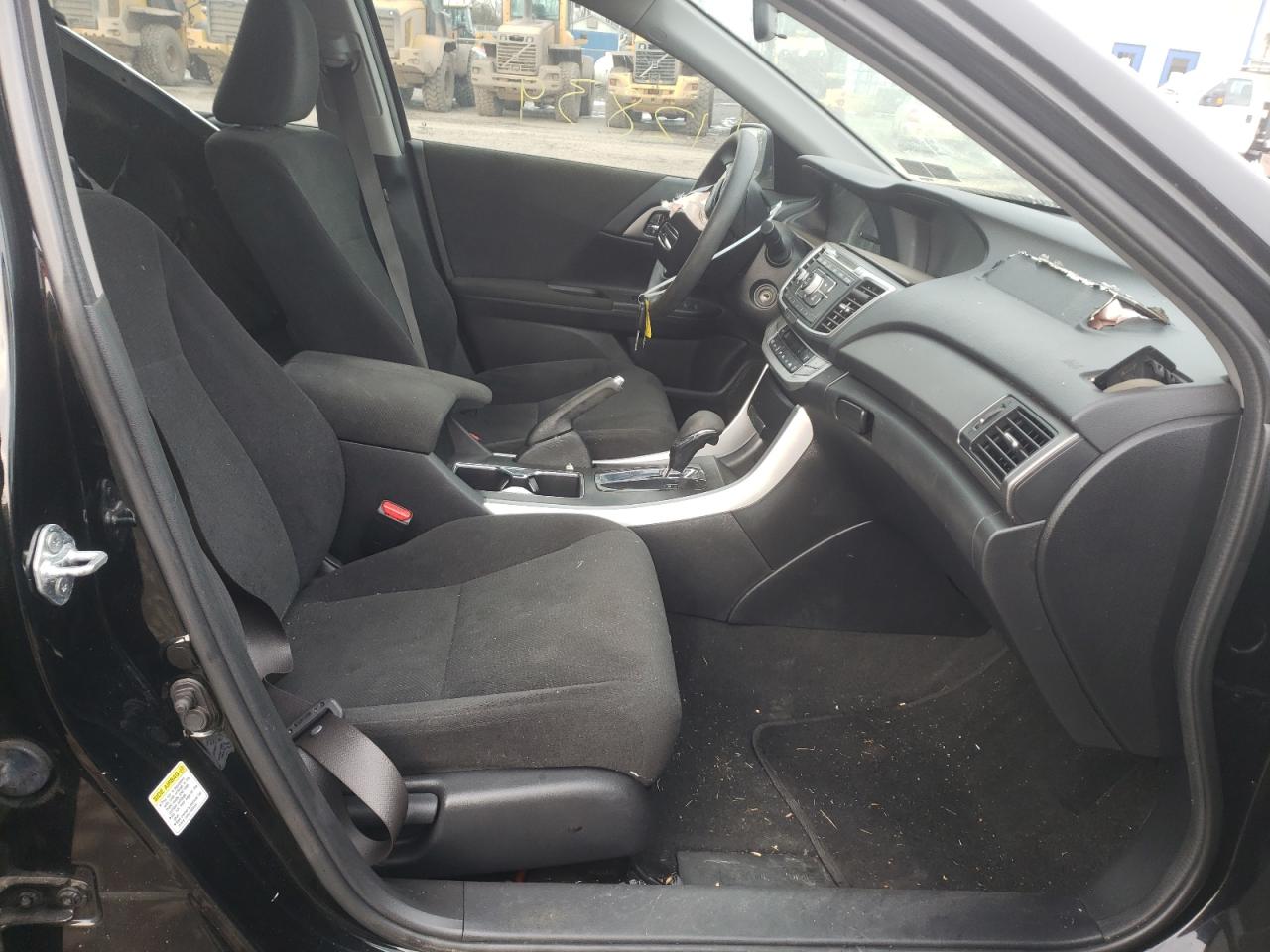 Photo 5 from auction – 2013 HONDA ACCORD LX with VIN 1HGCR2F37DA159809