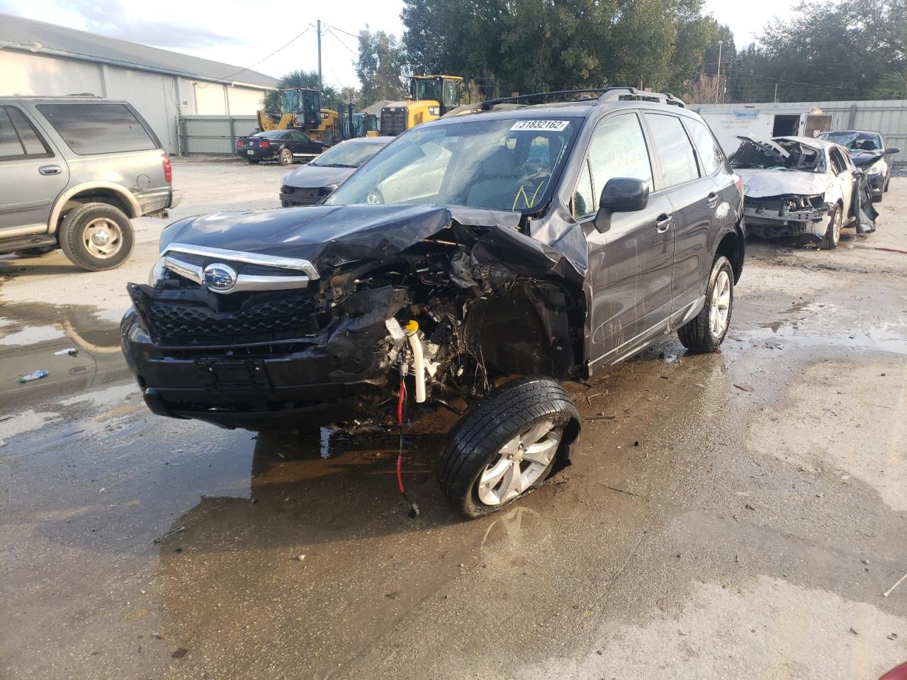 Photo 2 from auction – 2015 SUBARU FORESTER 2 with VIN JF2SJADC7FH448733
