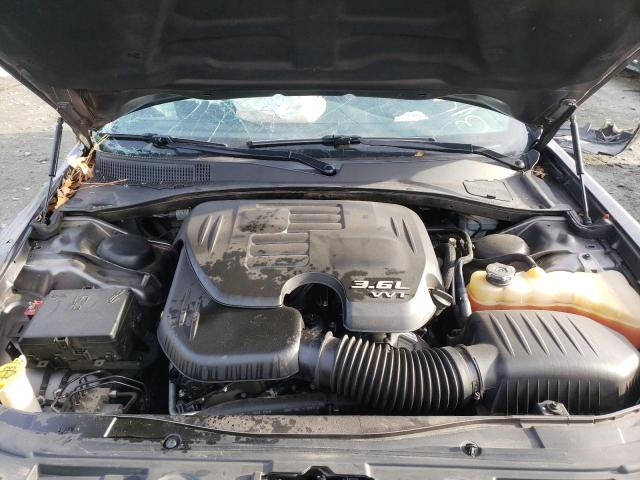 Photo 7 from auction – 2015 CHRYSLER 300 S with VIN 2C3CCABG0FH743271