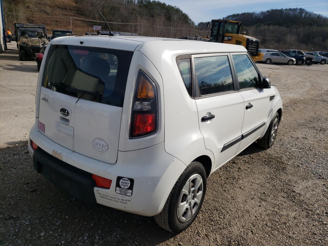 Photo 4 from auction – 2011 KIA SOUL with VIN KNDJT2A1XB7308253