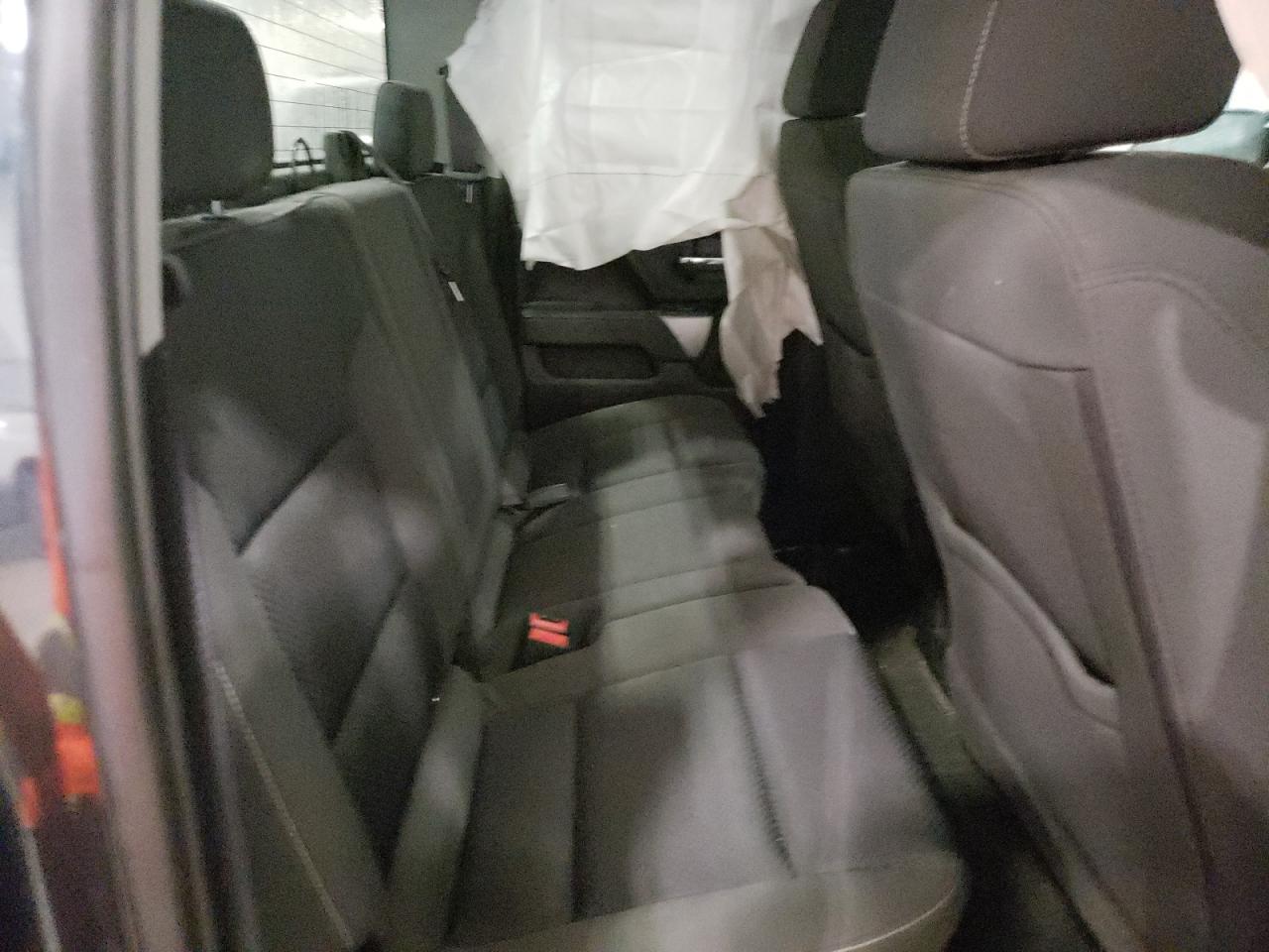 Photo 6 from auction – 2017 CHEVROLET SILVERADO with VIN 1GCVKREC0HZ229776