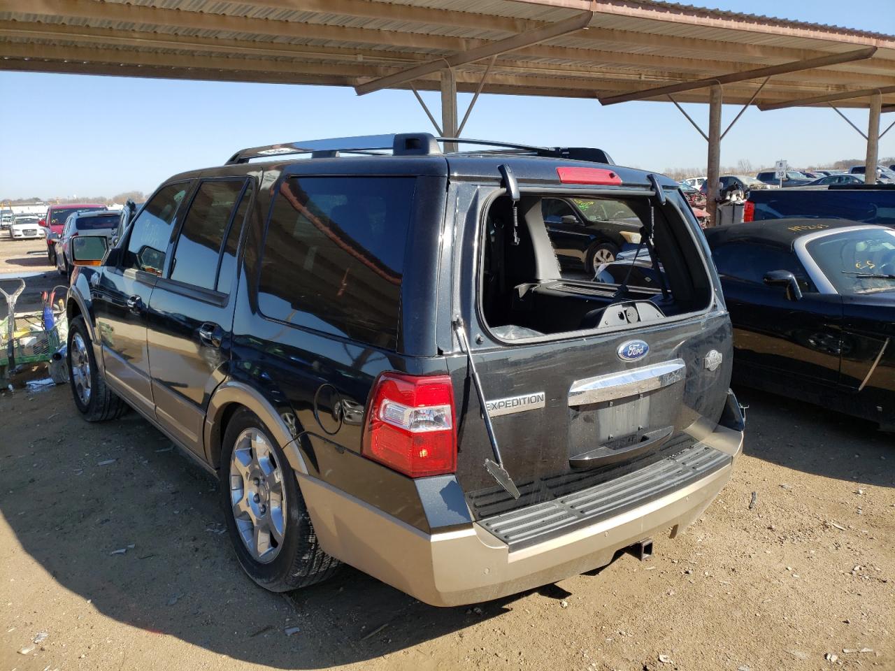 Photo 3 from auction – 2013 FORD EXPEDITION with VIN 1FMJU1H58DEF41350