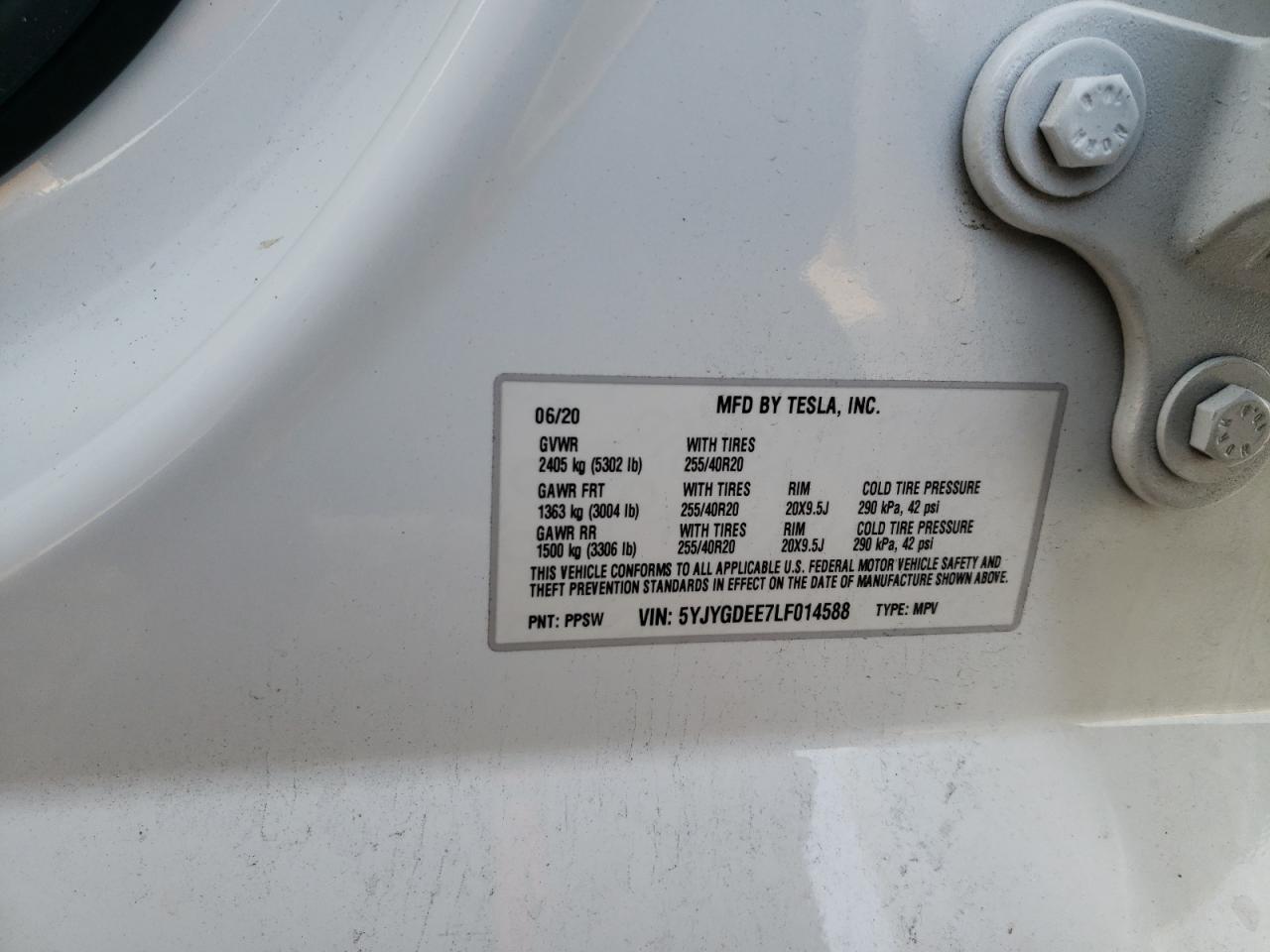 Photo 10 from auction – 2020 TESLA MODEL Y with VIN 5YJYGDEE7LF014588