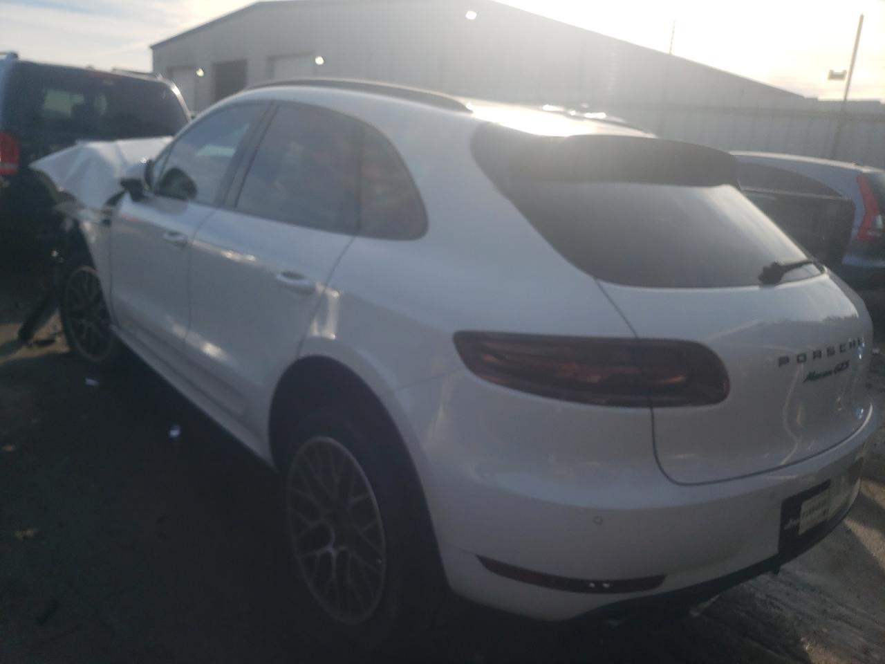 Photo 3 from auction – 2017 PORSCHE MACAN GTS with VIN WP1AG2A52HLB53252