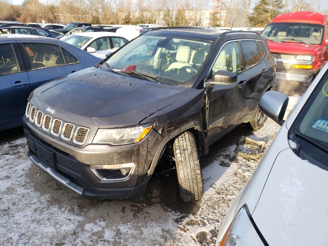 Фото 10 с аукциона – 2018 JEEP COMPASS LI с VIN 3C4NJDCB5JT153582