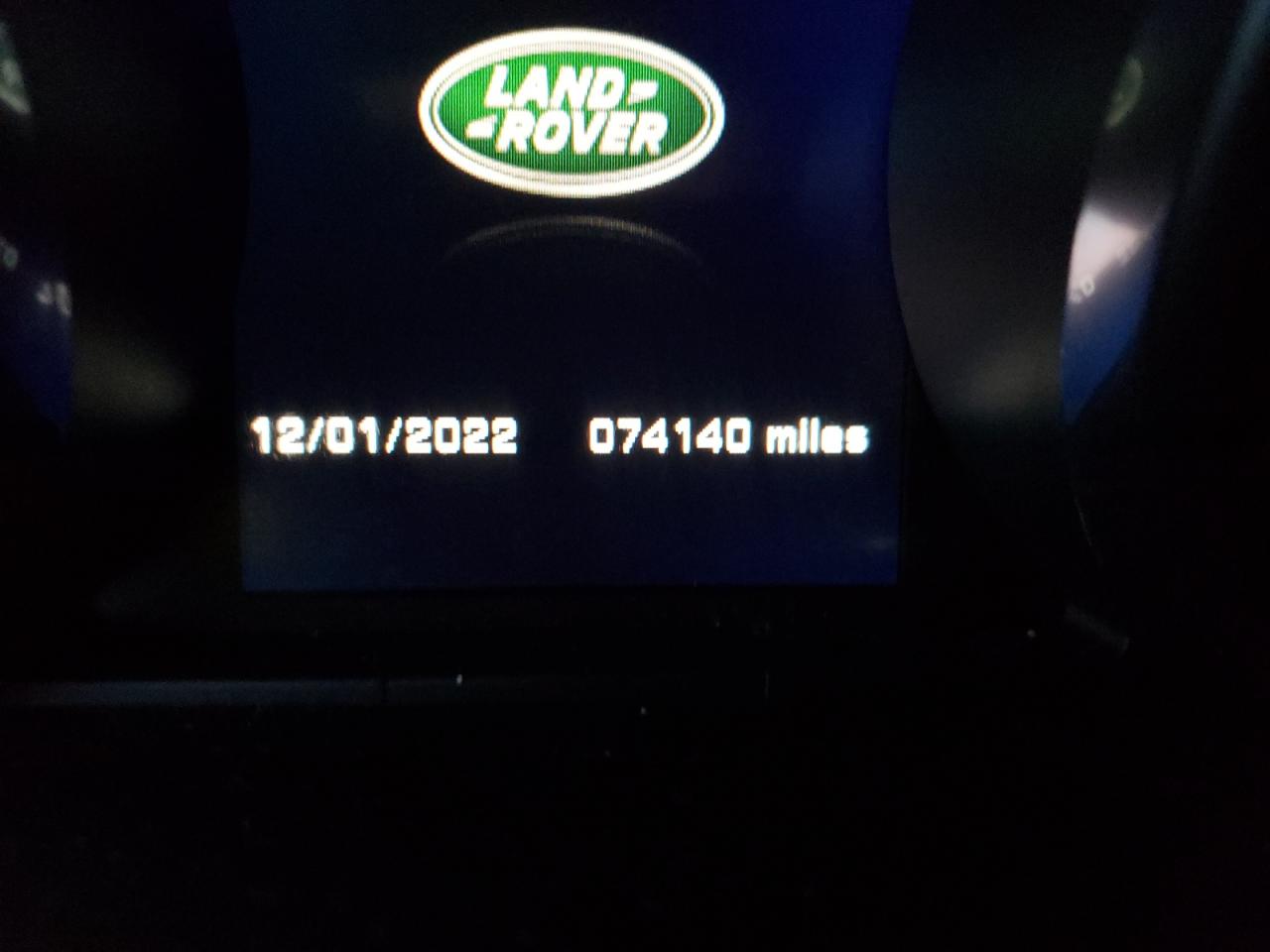 Photo 8 from auction – 2016 LAND ROVER DISCOVERY with VIN SALCP2BG9GH592386