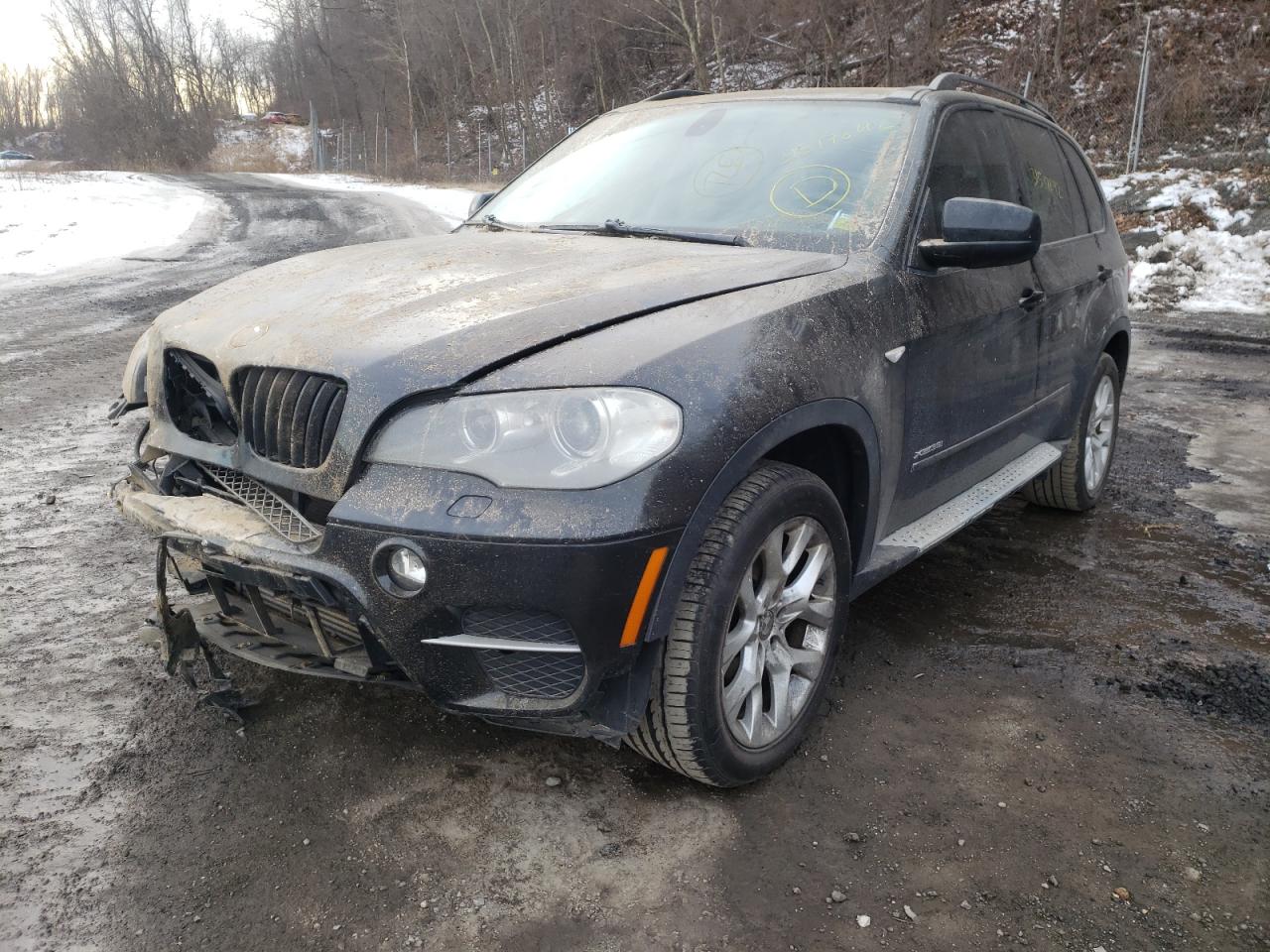 Photo 2 from auction – 2012 BMW X5 XDRIVE3 with VIN 5UXZV4C57CL743666
