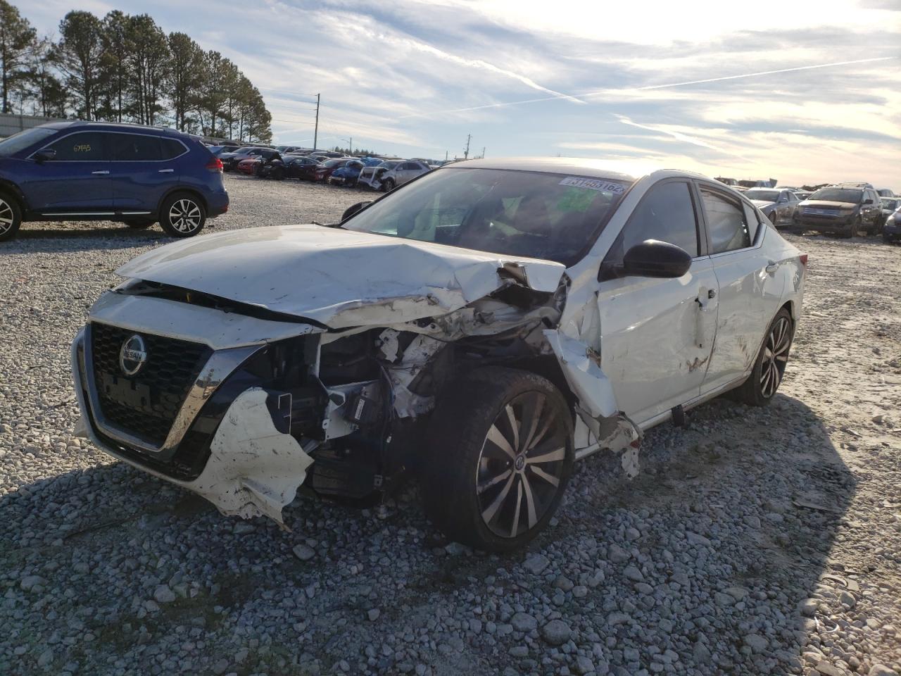 Photo 2 from auction – 2019 NISSAN ALTIMA SR with VIN 1N4BL4CV6KC201889