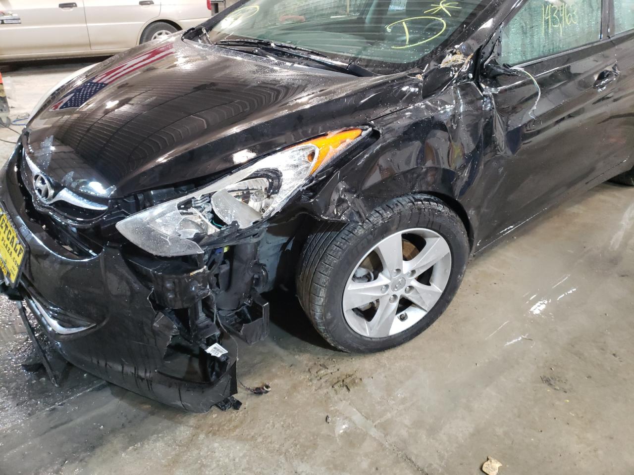 Photo 9 from auction – 2013 HYUNDAI ELANTRA with VIN 5NPDH4AE0DH372071