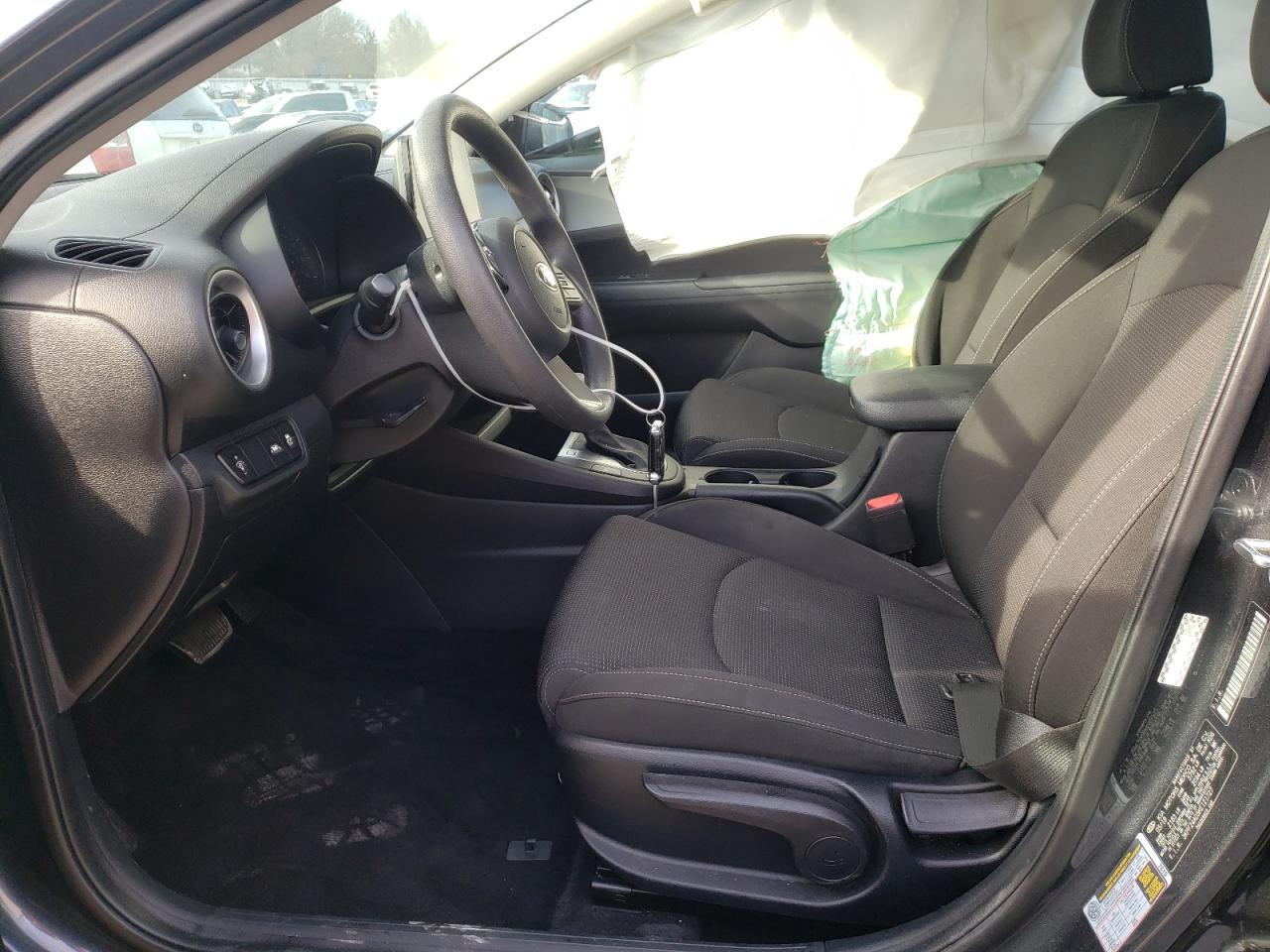 Photo 5 from auction – 2019 KIA FORTE FE with VIN 3KPF24AD5KE121727