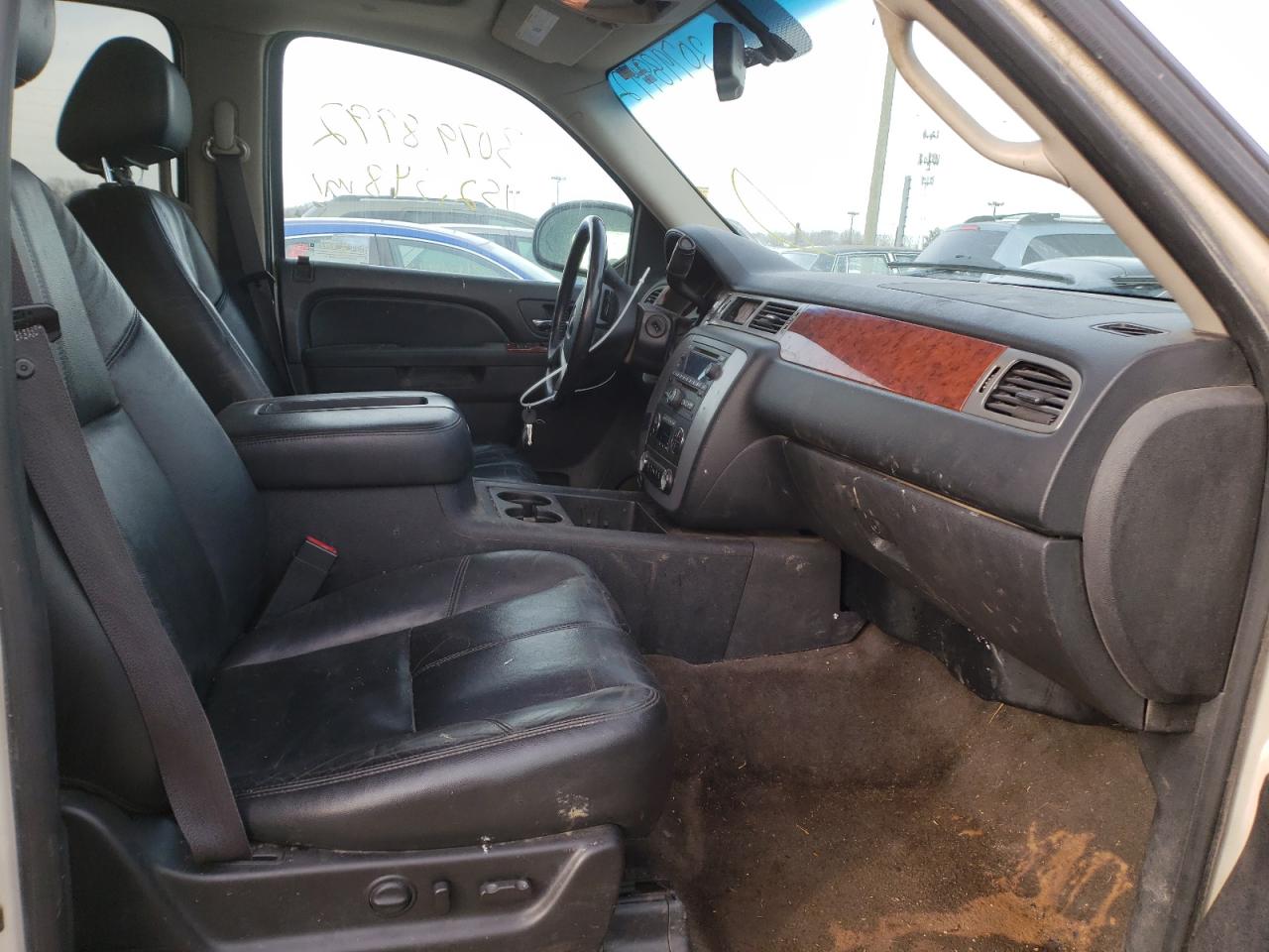 Photo 5 from auction – 2012 GMC YUKON SLT with VIN 1GKS2CE01CR150362