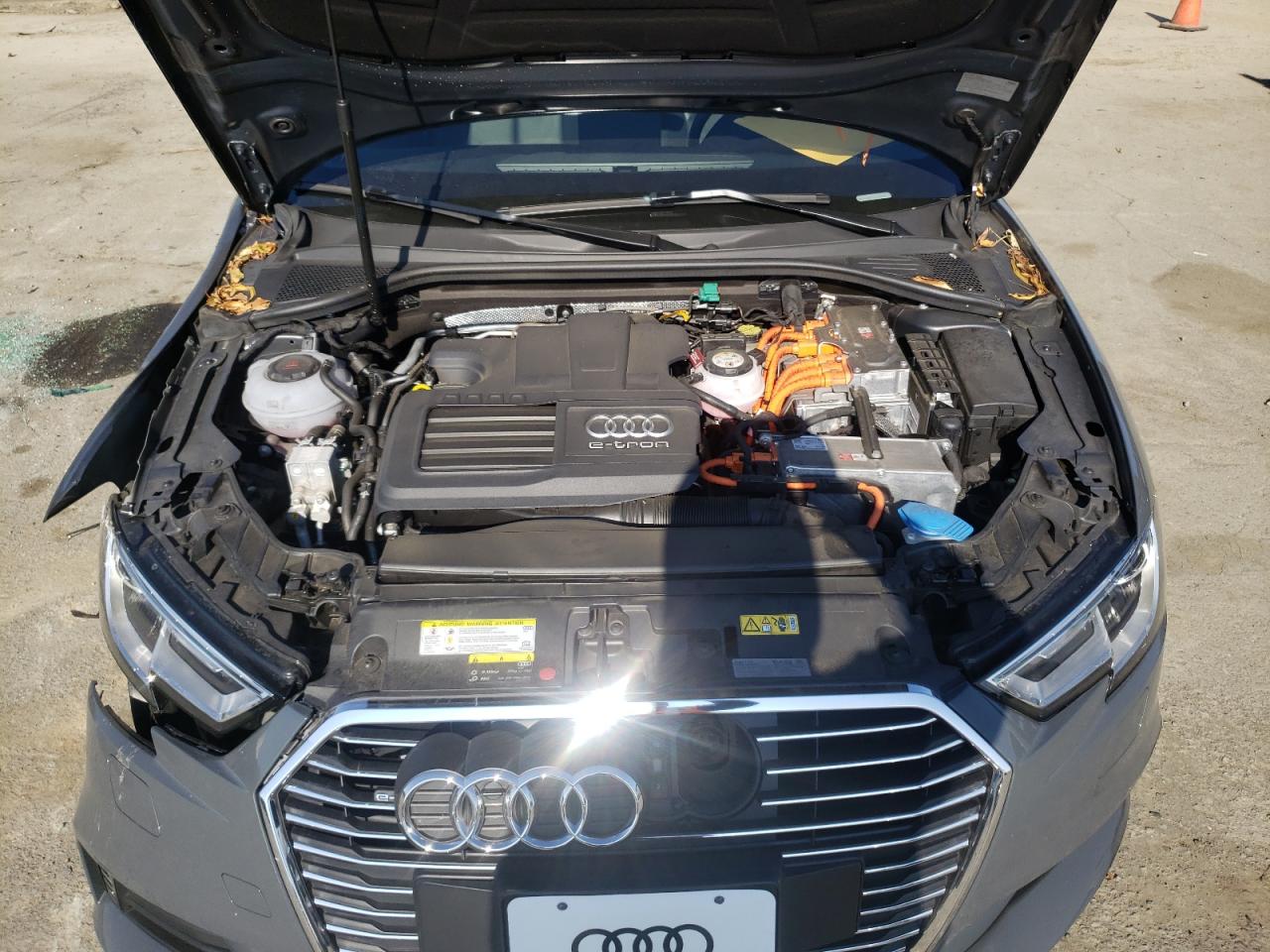 Photo 7 from auction – 2018 AUDI A3 E-TRON with VIN WAUUPBFF8JA154680