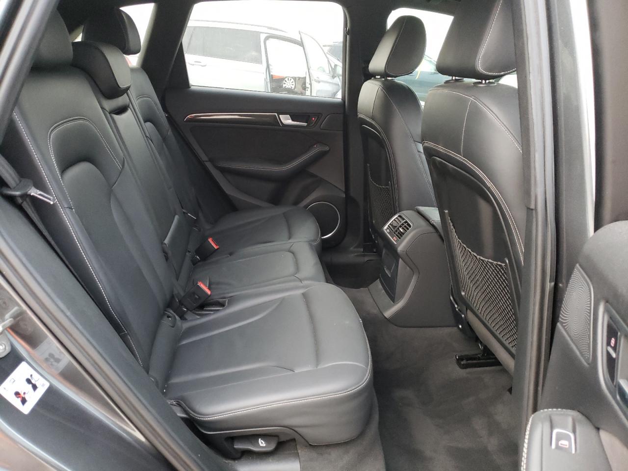 Zdjęcie 6 z aukcji – 2016 AUDI SQ5 PREMIU z VIN WA1CCAFP5GA150604