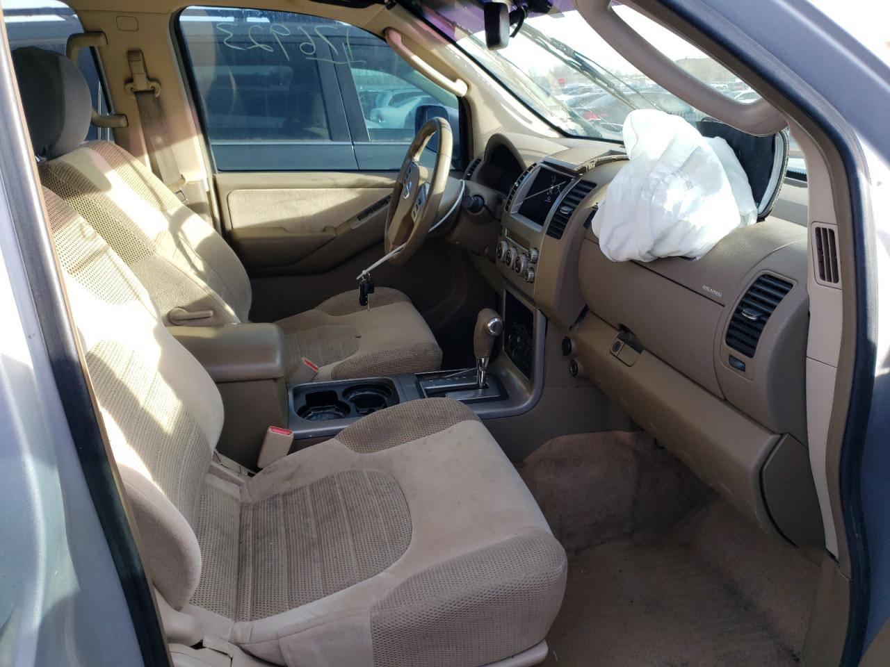 Photo 5 from auction – 2006 NISSAN PATHFINDER with VIN 5N1AR18W66C606463