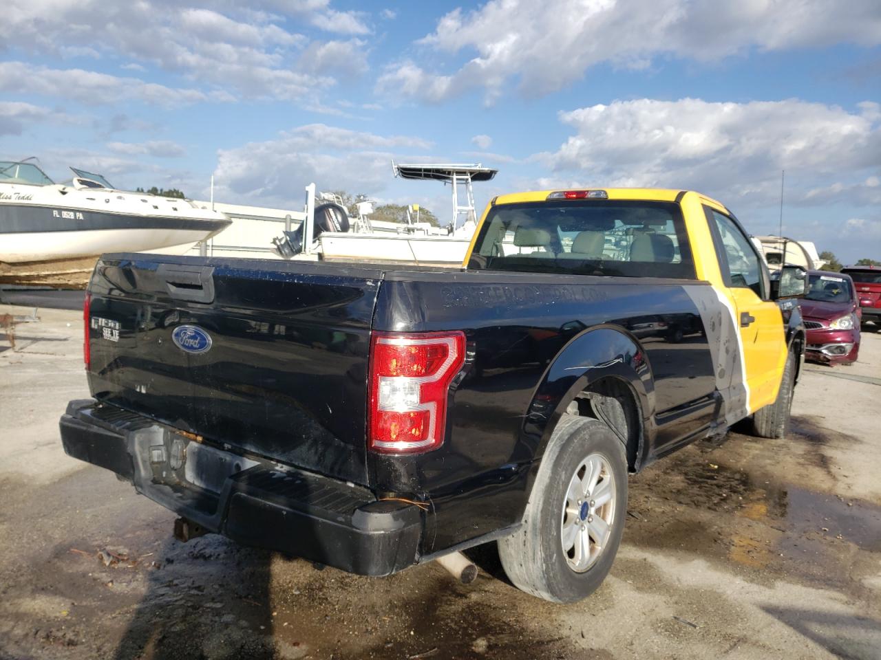Photo 4 from auction – 2018 FORD F150 with VIN 1FTMF1CB5JKC20615