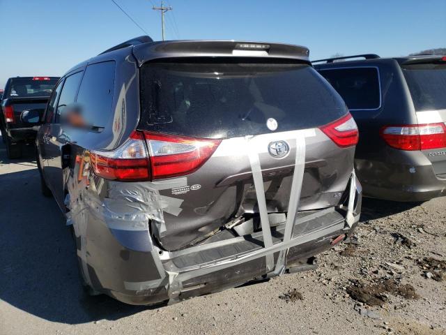 Photo 9 from auction – 2017 TOYOTA SIENNA LE with VIN 5TDKZ3DC2HS823199