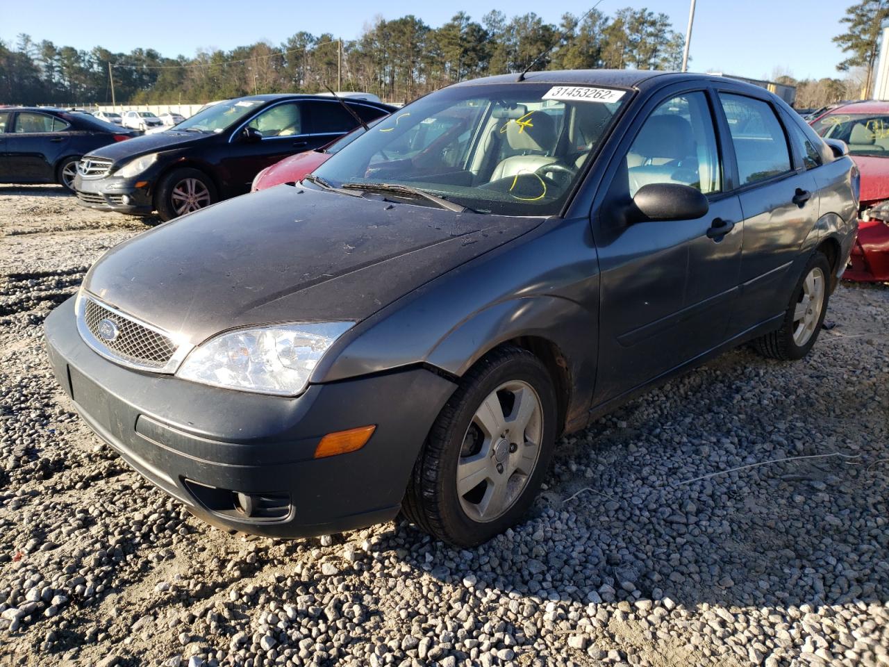 Photo 2 from auction – 2006 FORD FOCUS ZX4 with VIN 1FAFP34N86W174133