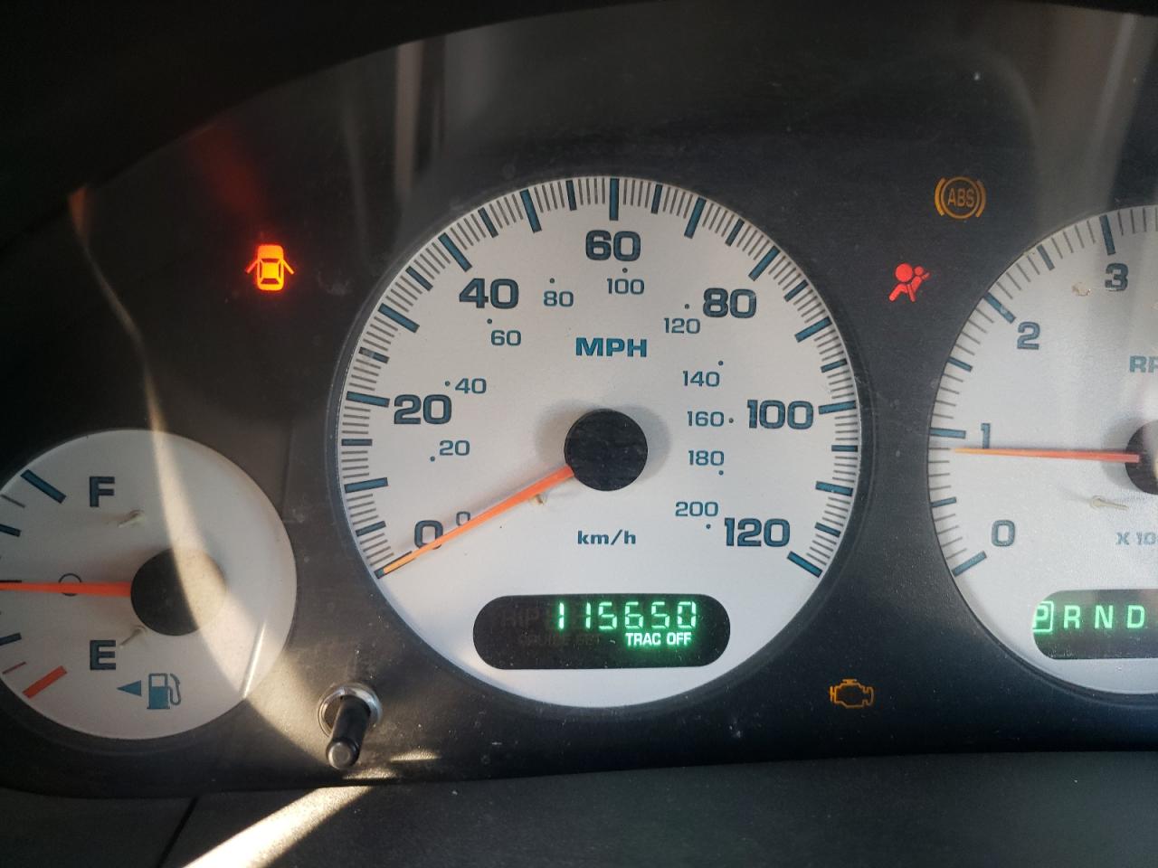 Photo 8 from auction – 2003 DODGE GRAND CARA with VIN 2D4GP74L73R226511