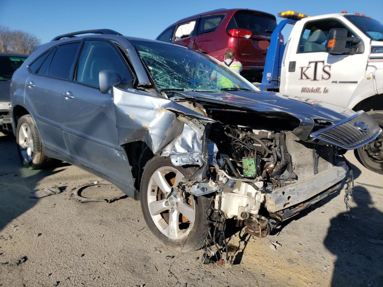 LEXUS RX 330 2004 with VIN 2T2HA31U44C015448 - Photo from auction