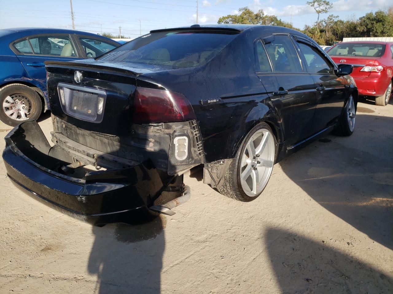 Photo 4 from auction – 2005 ACURA TL with VIN 19UUA66245A030387