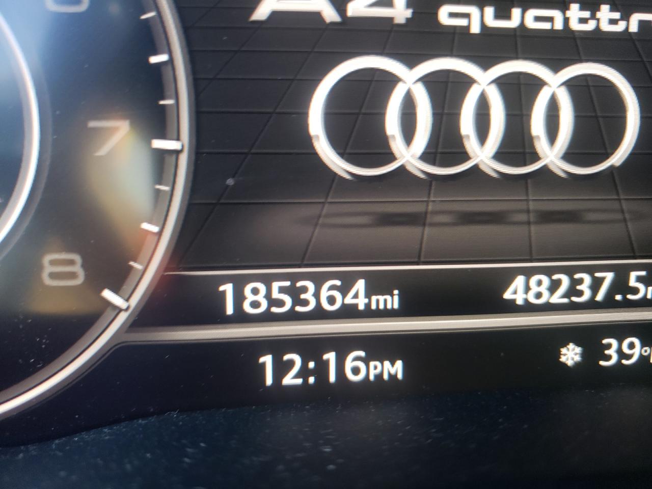 Photo 8 from auction – 2017 AUDI A4 PRESTIG with VIN WAUFNBF49HN026867